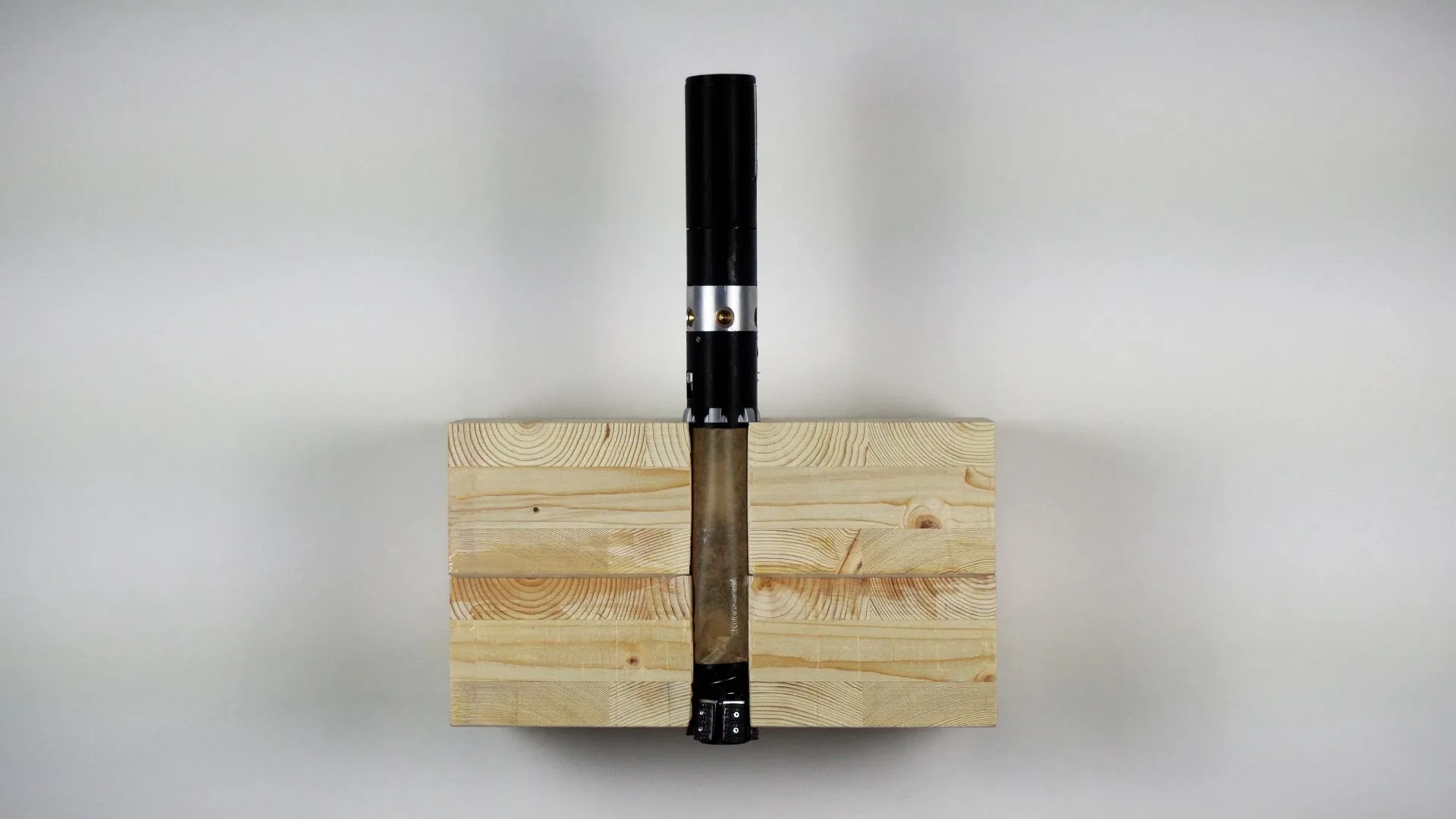 Figure 55a - Device inserted with paper protection.